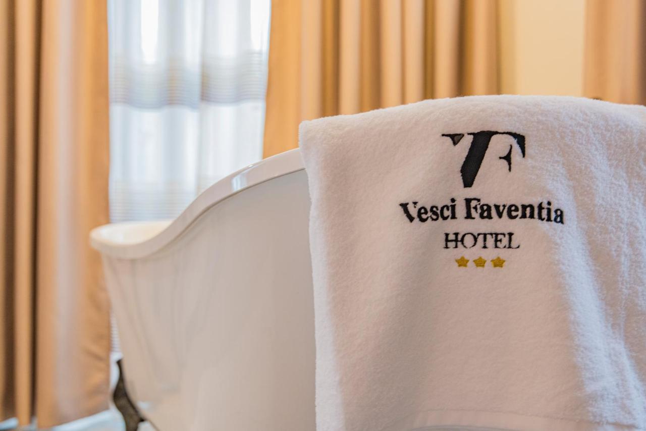 Vesci Faventia Huetor Tajar Exterior foto